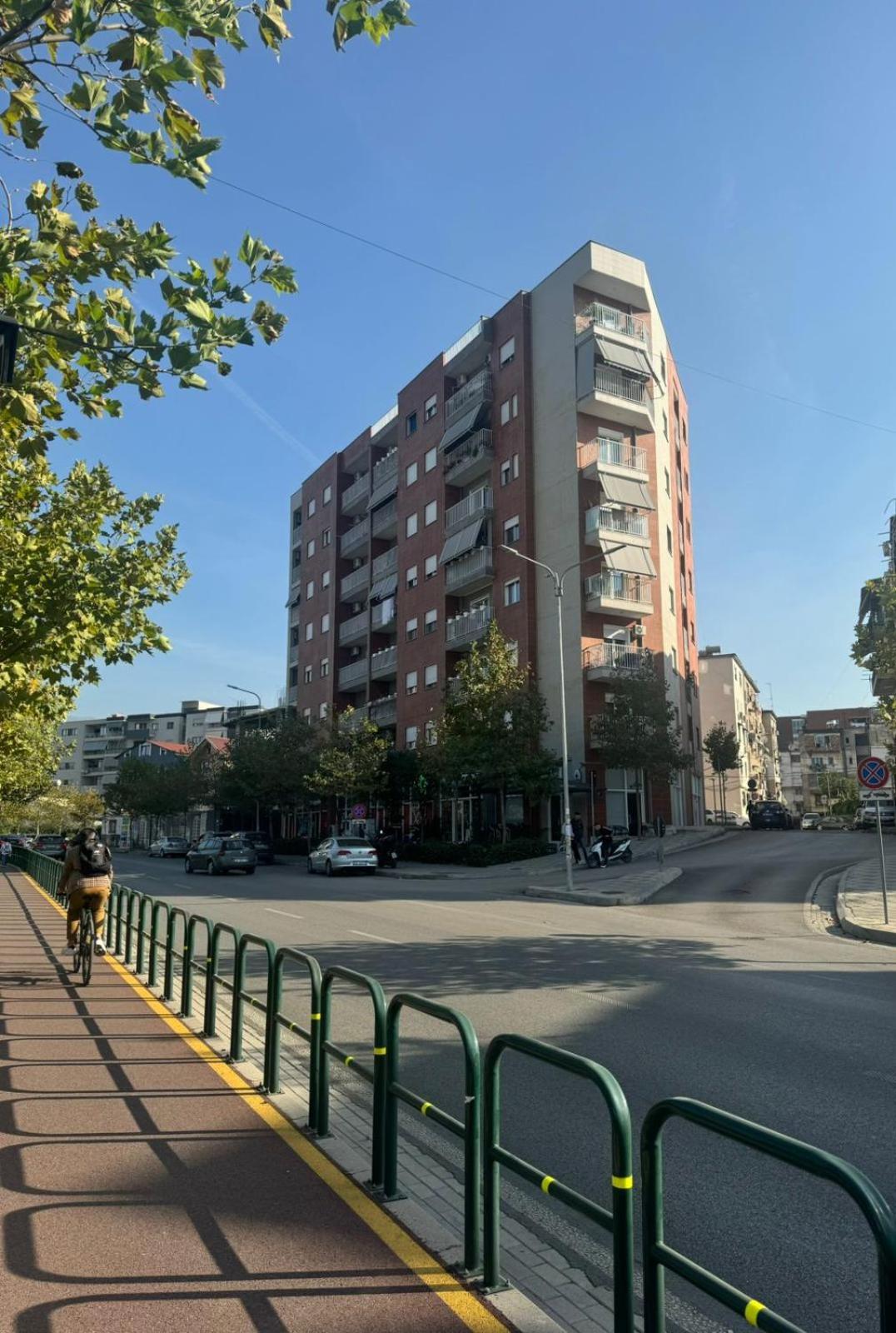 Apartamente Tirana Apartament *